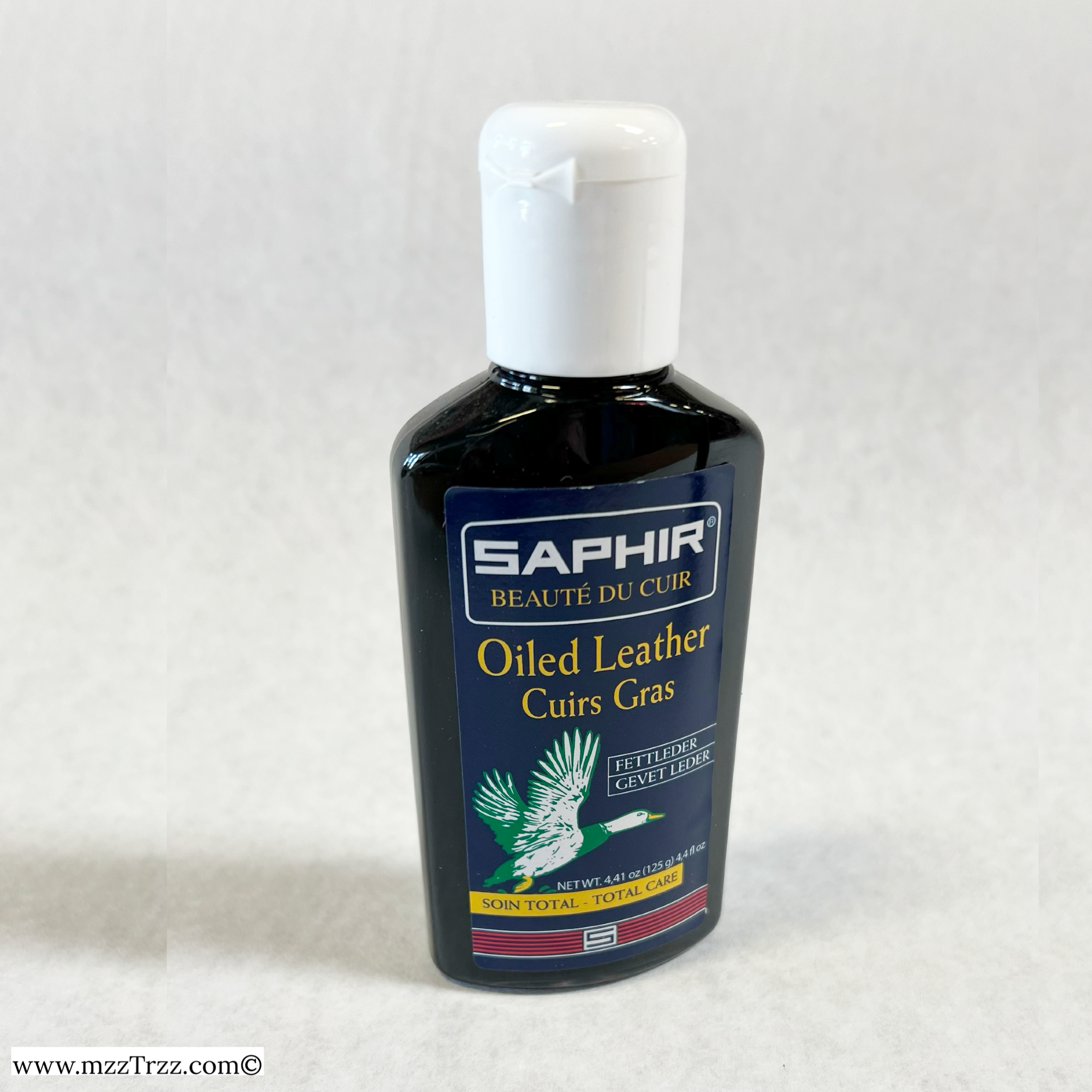 Leather Care - Saphir Beauté du Cuir - Oiled Leather Cuirs Gras