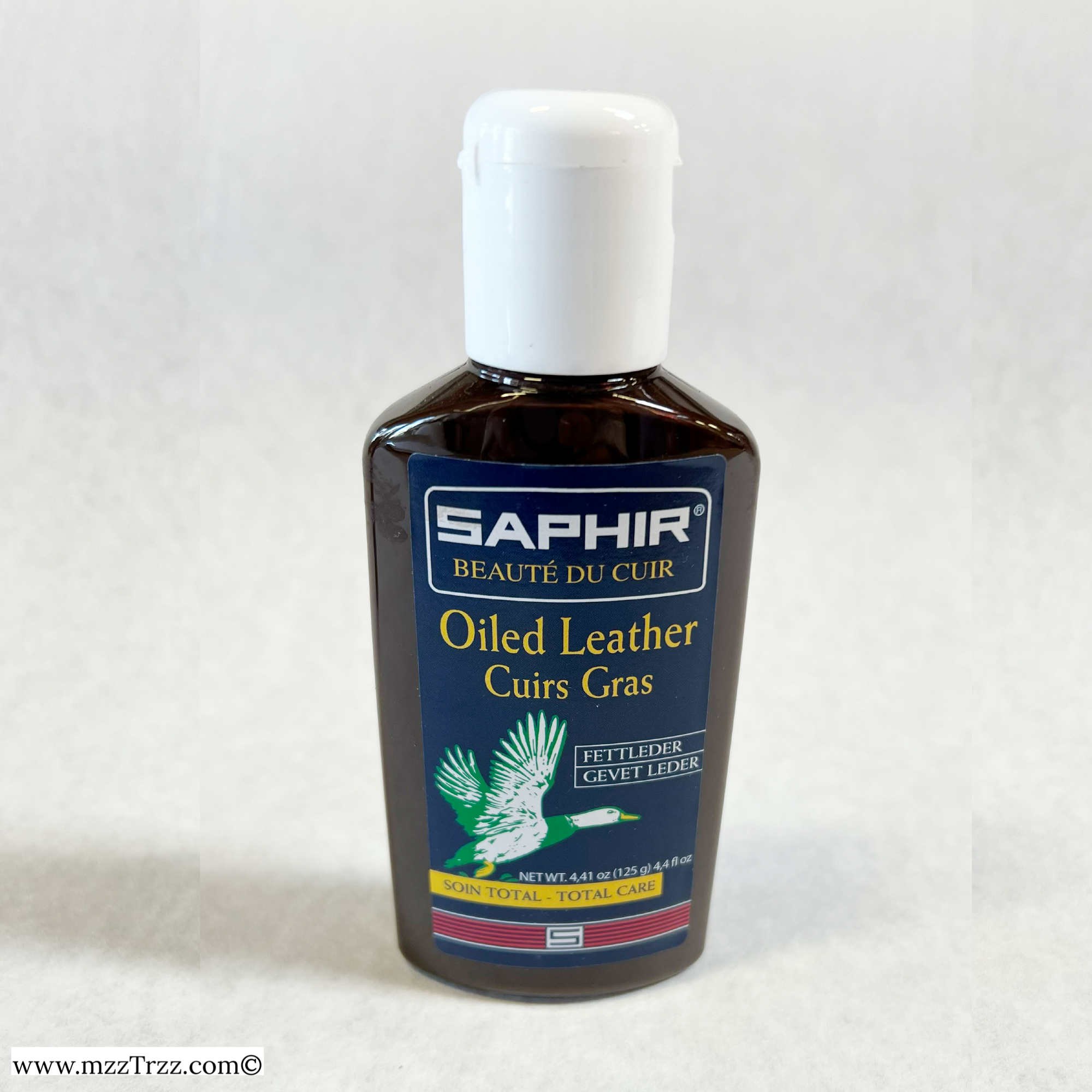 Leather Care - Saphir Beauté du Cuir - Oiled Leather Cuirs Gras