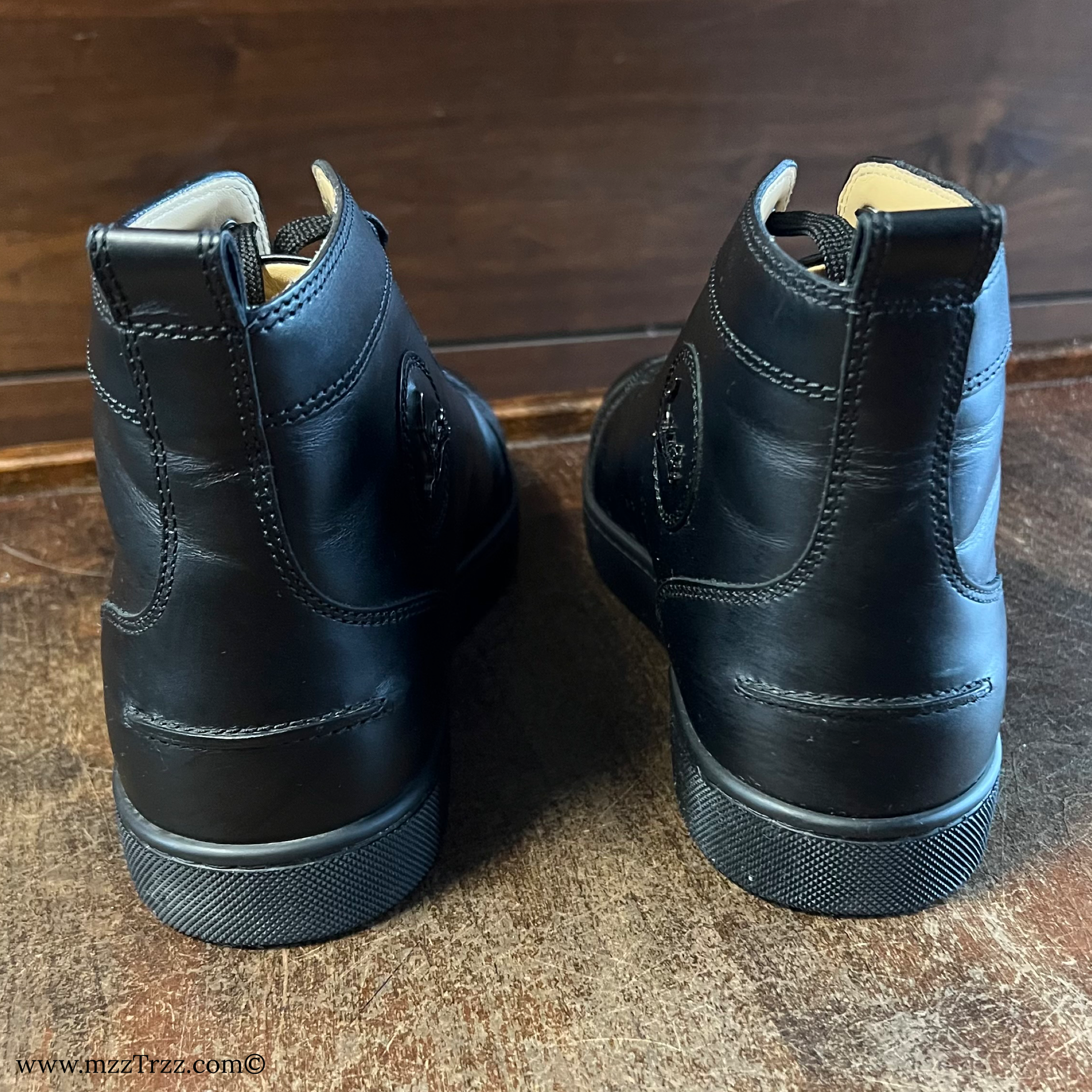 Shoes - Men’s - Christian Louboutin - Louis High Top Sneaker - EU43