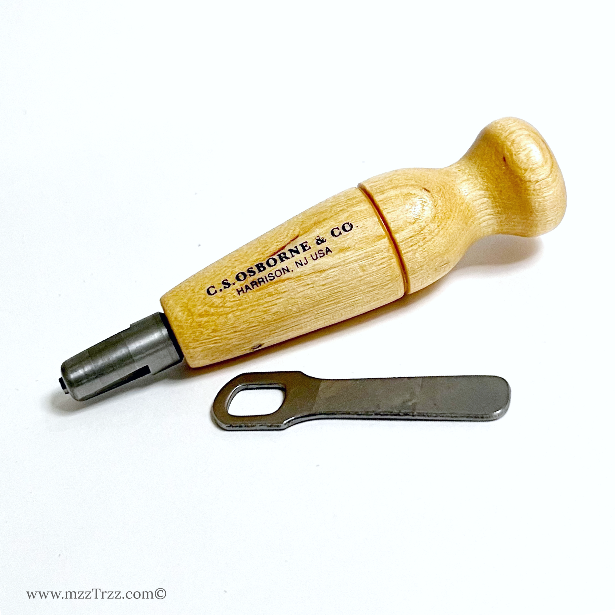 Tools - C.S. Osborne - Awl #142