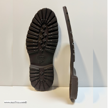 Load image into Gallery viewer, Shoemaking - Vibram - Sole - 1757 Middlebury
