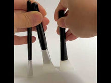 Load and play video in Gallery viewer, Adhesive - Renia - Glue Brush / Spreader
