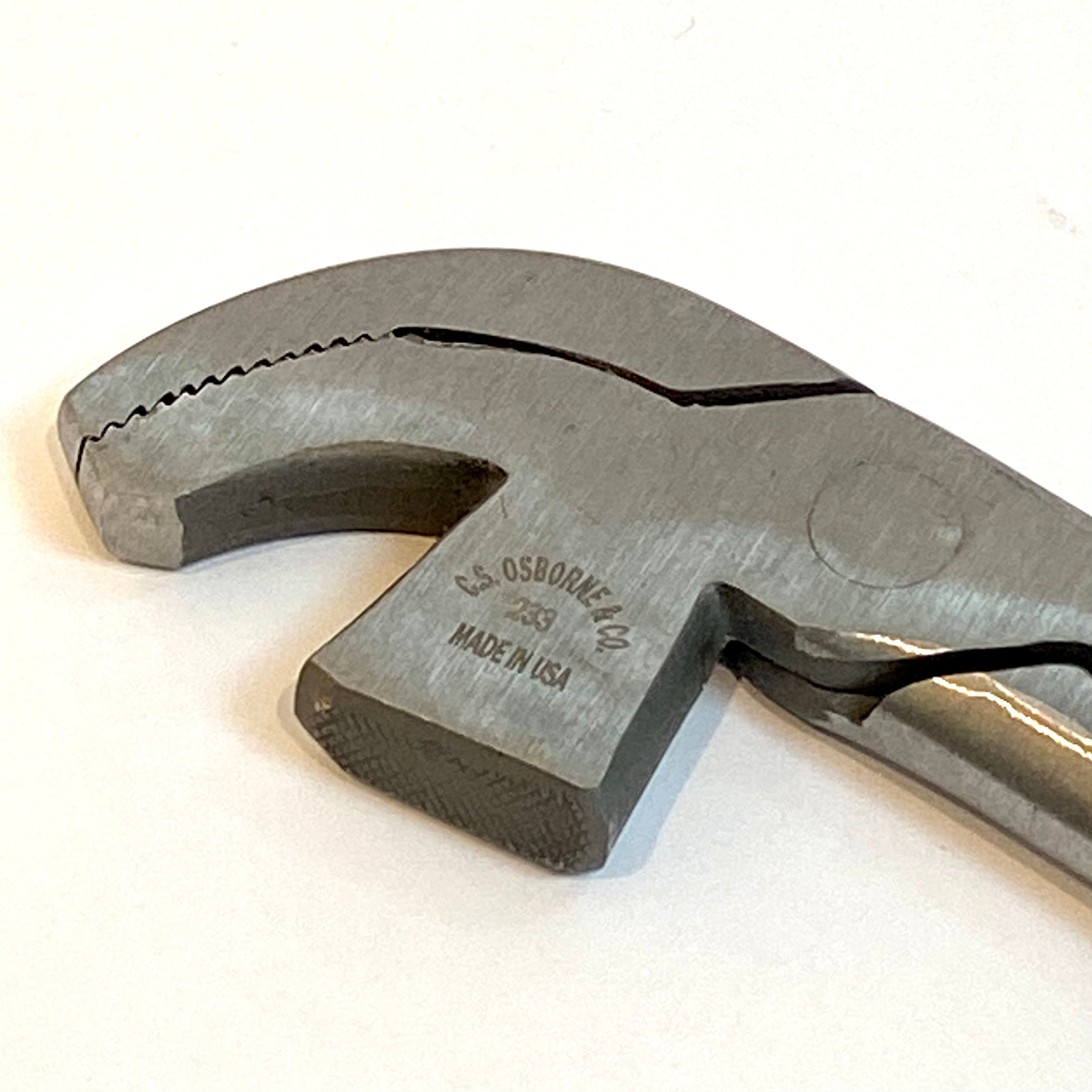 Tools - C.S. Osborne - Lasting Pincers #233