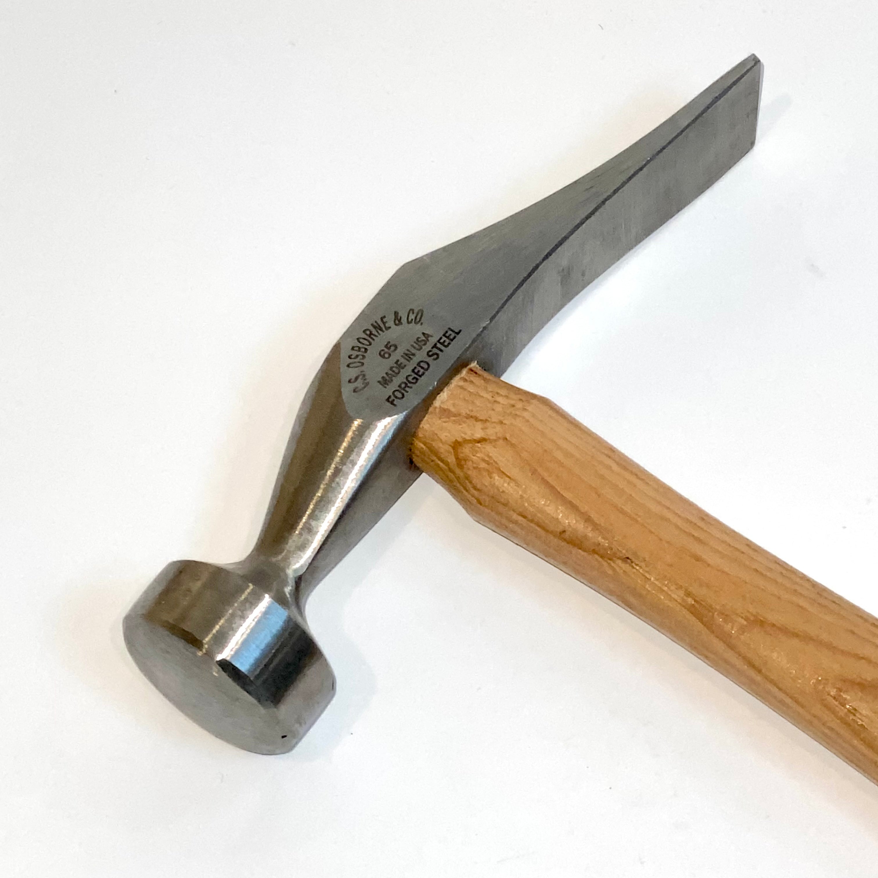 Tools - C.S. Osborne - French Shoe Hammer #65 – mzz T rzz