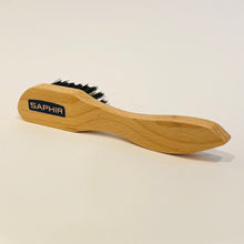 Load image into Gallery viewer, Leather Care - Saphir Beauté du Cuir - Brush - Brass
