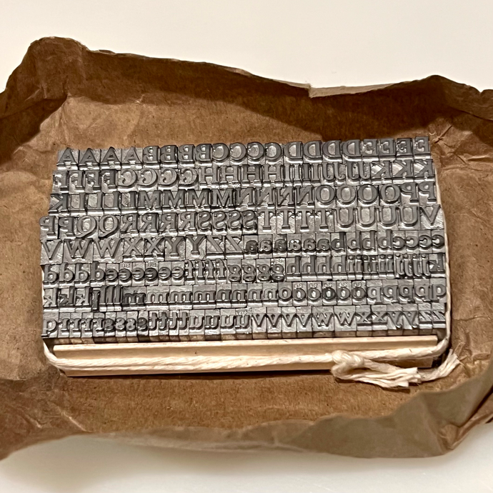 Hot Stamp - Letters - Cheltenham Bold - 18pt